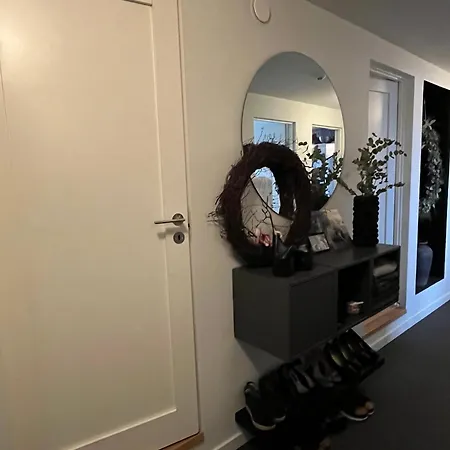 Apartment Sentrumsnaer Leilighet M/panorama Utsikt, Gode Solforhold Og Flott Uteomrade *